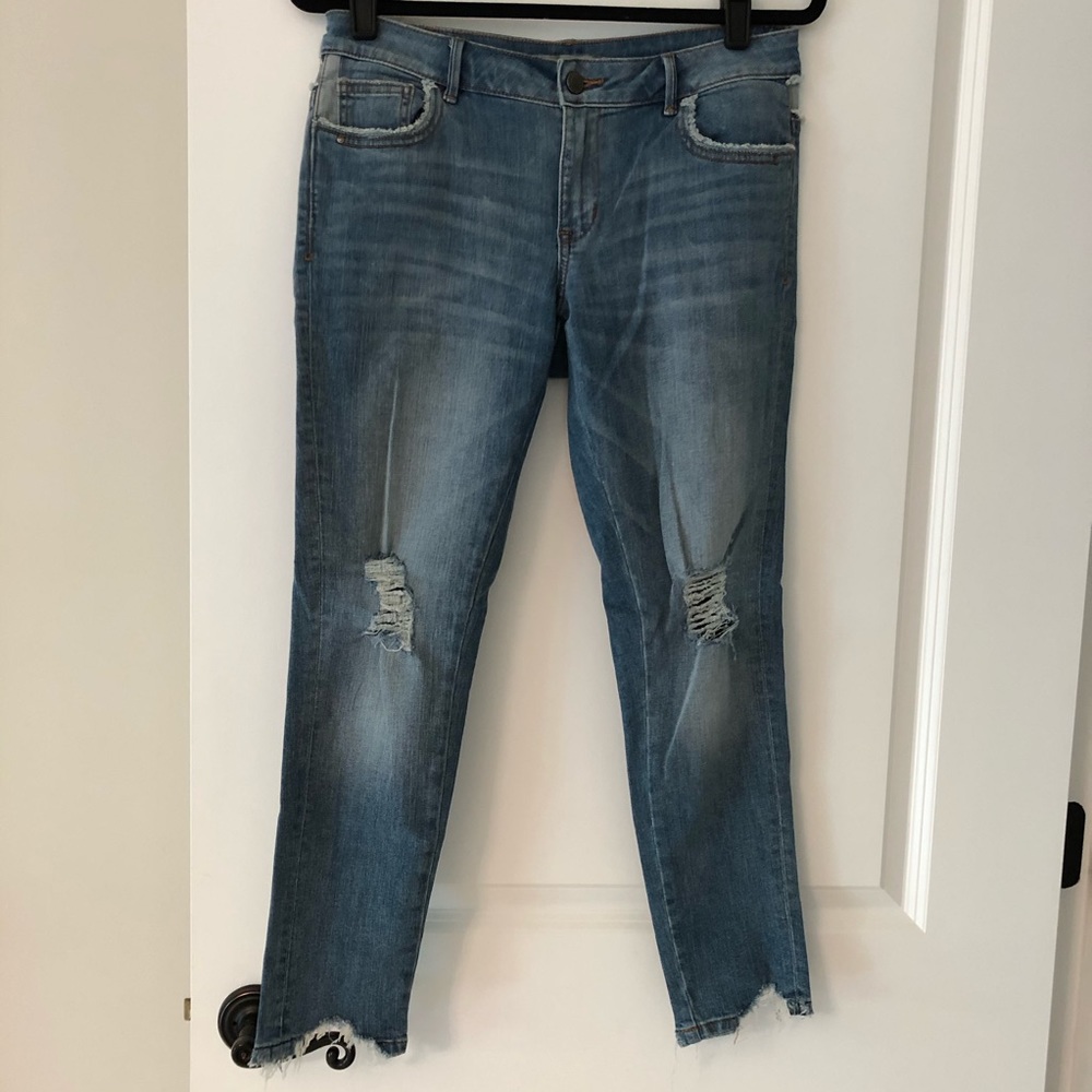 Zara Cropped Distressed Jeans
